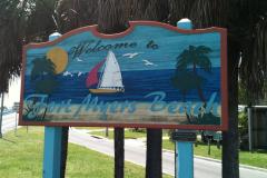 IMGP1749-Fort_Myers_Beach_sign_small