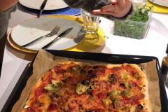 ea5b4465-e81a-4c7d-b4d6-24fe96e6c24a-resized